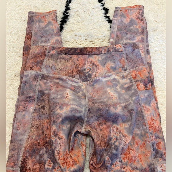 NEW Fabletics Matching Set! - Picture 10 of 14